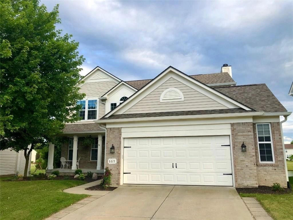 557 Lynton Way