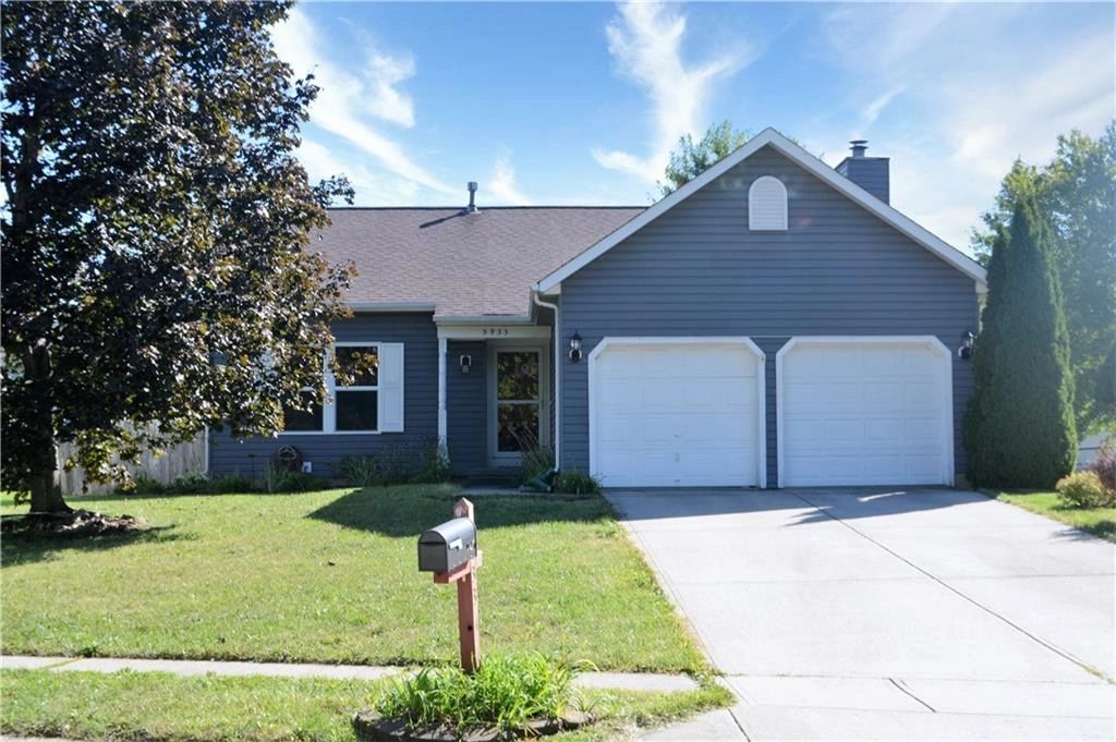 5933 Vicksburg Lane